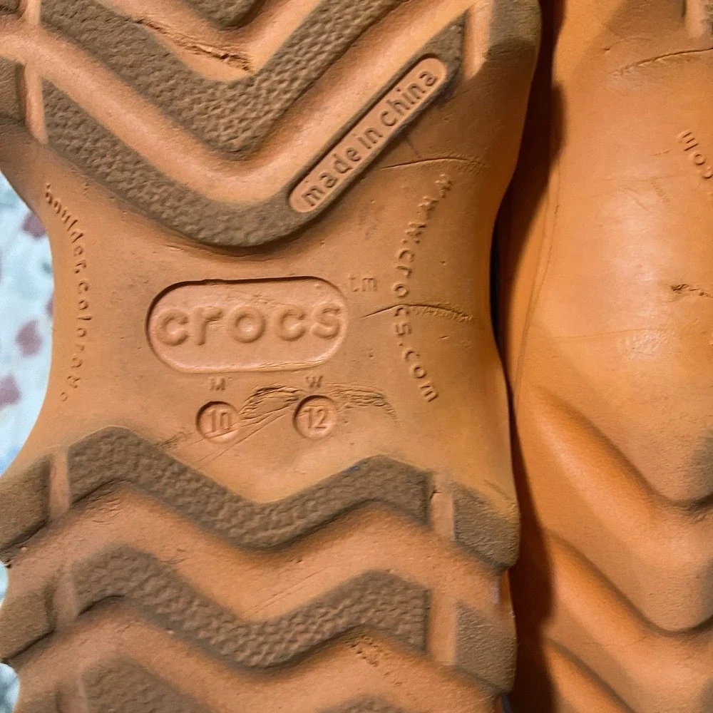 Rare Crocs Axle‎ Islander Boat Shoes Orange Foam Leather Men 10 Women 12 Unisex